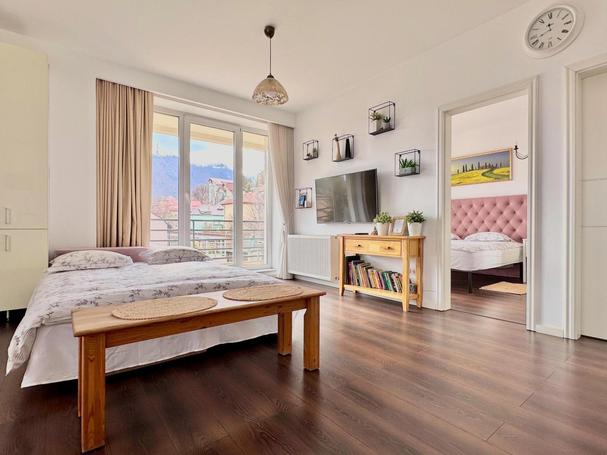 Central Premium Apartment Brasov Bagian luar foto