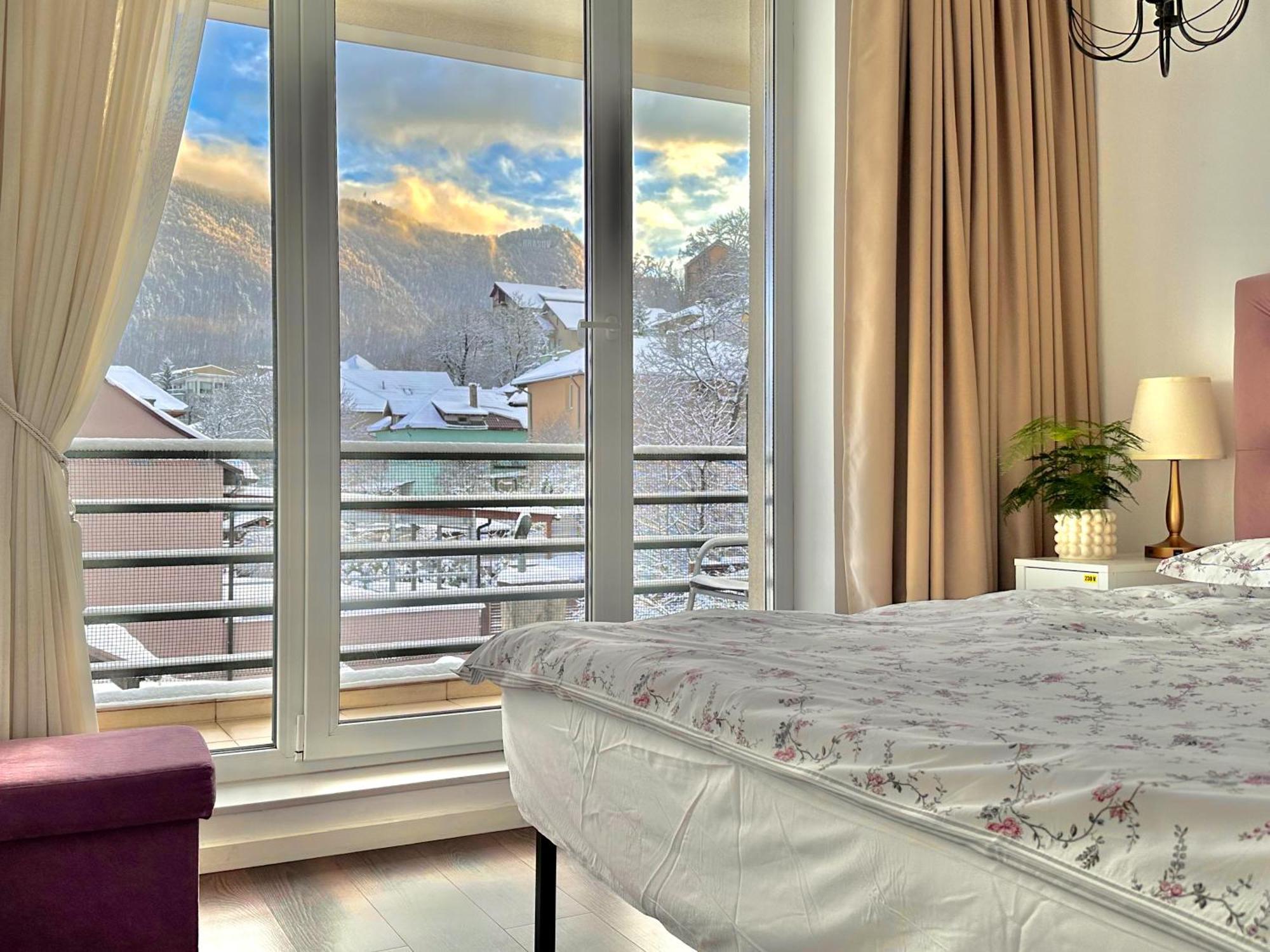 Central Premium Apartment Brasov Bagian luar foto